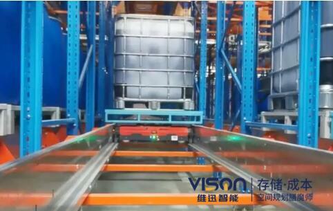 購買四向穿梭車應(yīng)注意的事項(xiàng)！