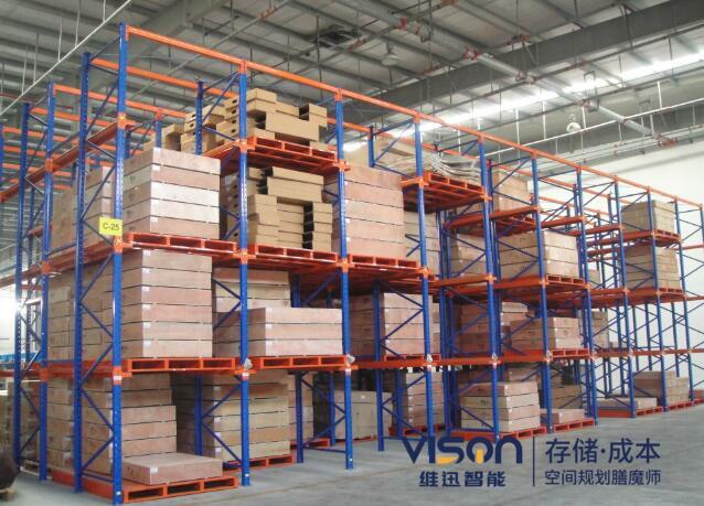 牛腿式貨架有哪些優(yōu)勢？（貫通式貨架特點(diǎn)）