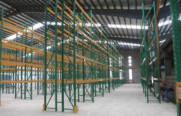 重型冷庫貨架的材質有哪些選擇？